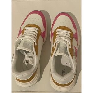 Vintage Havana Women's White Pink Gold Star Lace Up Sneakers Athletic Shoes 7.5